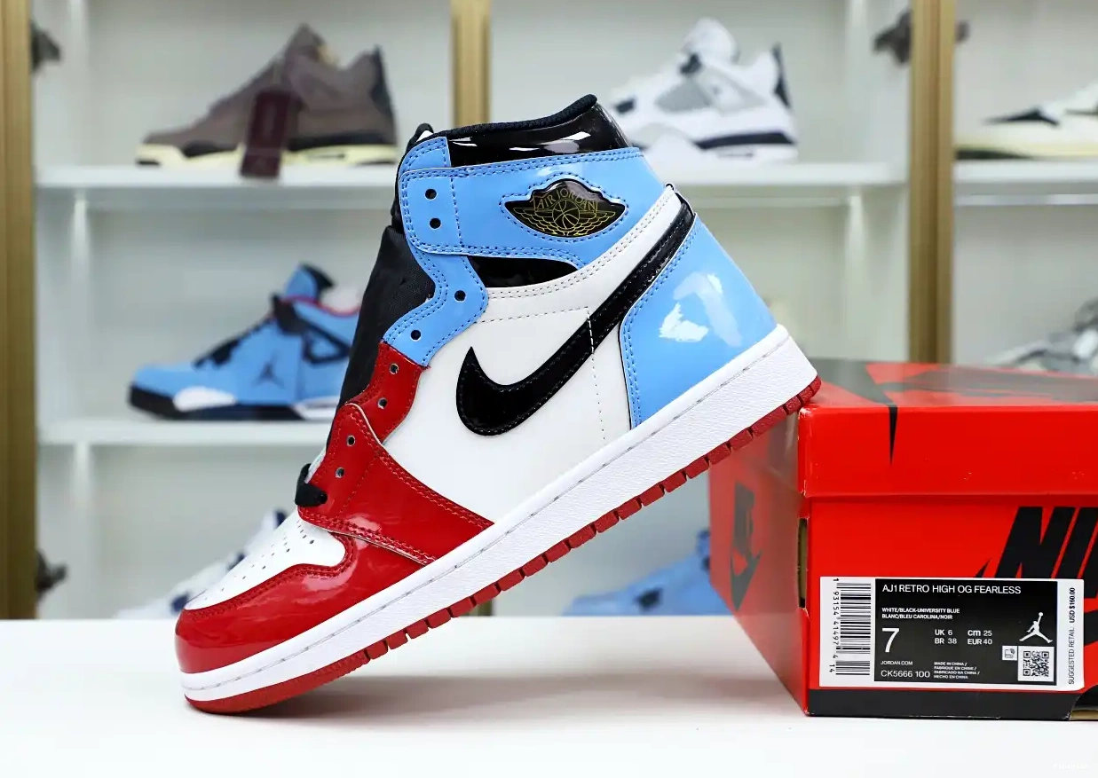 JORDAN 1 HIGH AIR RETRO 'FEARLESS' OG 0407